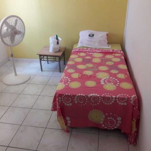 Single room student house Punda