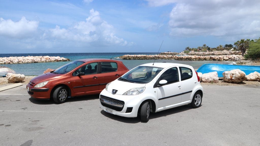 Stage auto huren op Curacao