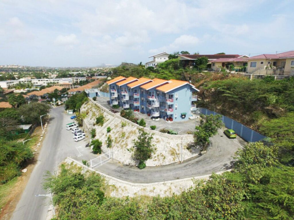 Huisvesting CuraStage Huren Curacao Salinja View Kamers Appartementen 8 CuraStage